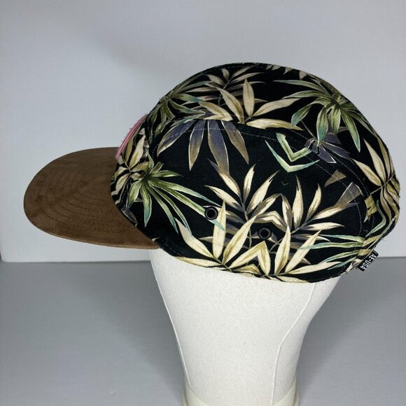 American Eagle 5 Panel Leaf Print Adjustable Hat - Picture 4 of 7
